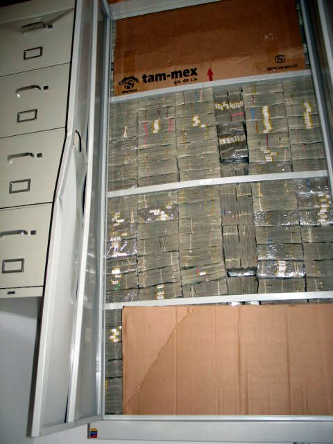 cid:BF5ACFC0B92844669A972E5C35C90FD1@sewingroom